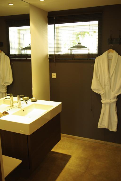 Les Chambres De L'Oustalet, Chambres D'Hotes Et Restaurant Etoile Gigondas Habitación foto